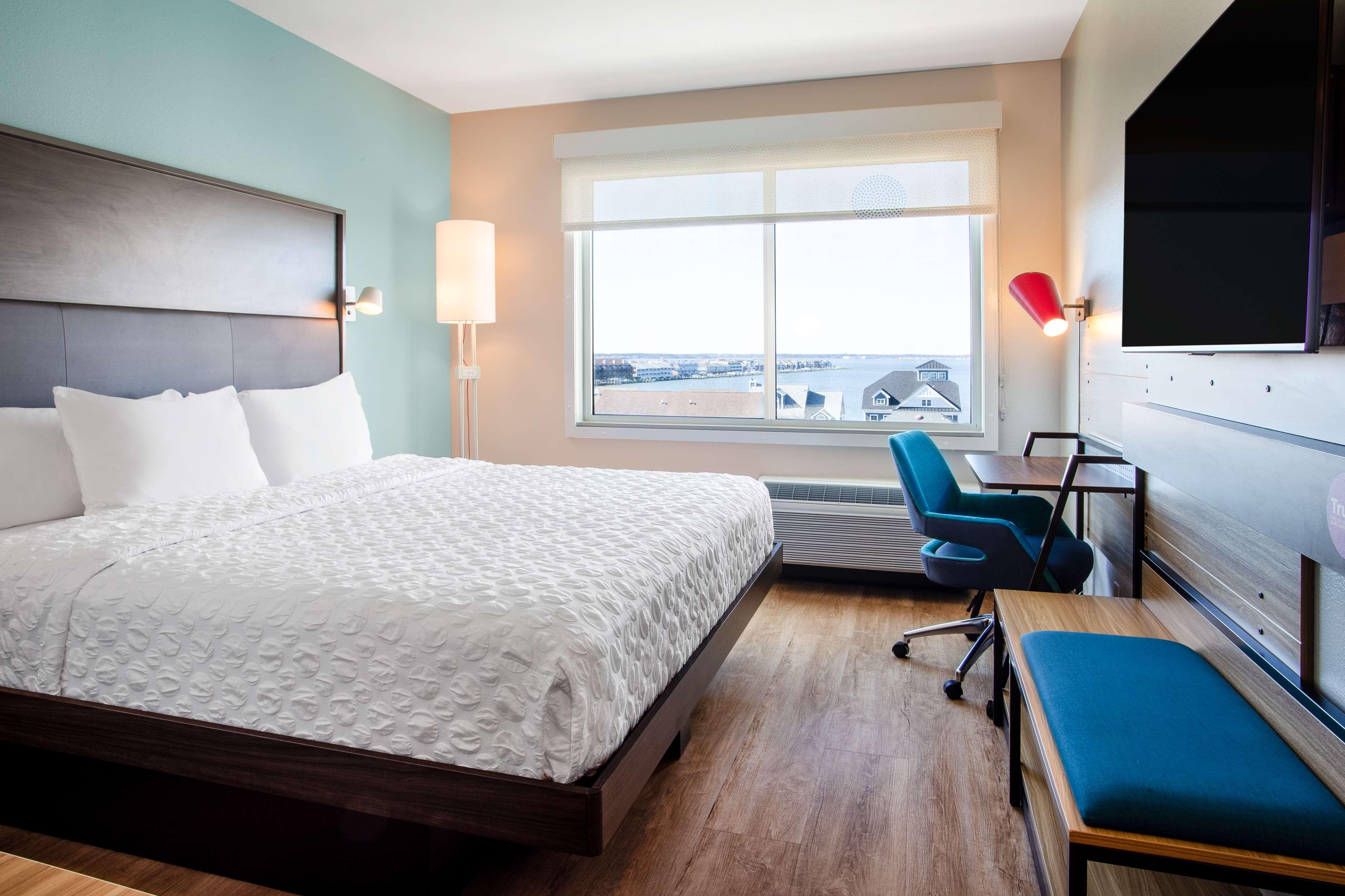 Tru By Hilton Ocean City Bayside, Md Bagian luar foto